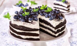 Odkryj Sekrety Black Velvet: Przepis, Historia i Niepowtarzalne Smaki Tej Klasycznej Nalewki