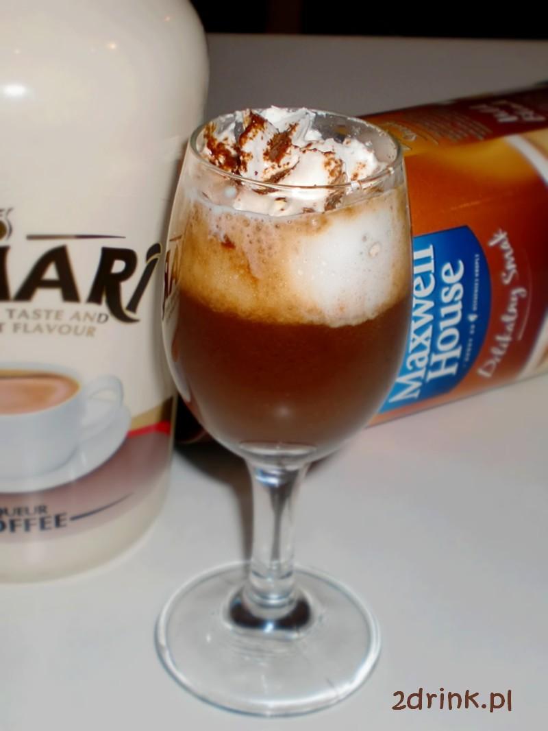 Domowe przepisy na drinki kawowe