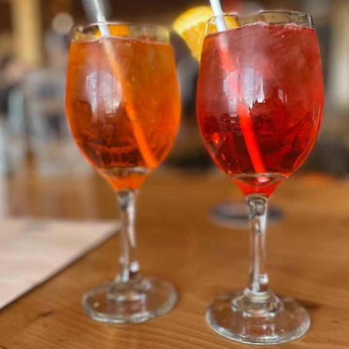 Kreatywne połączenia piwa z klasycznymi drinkami