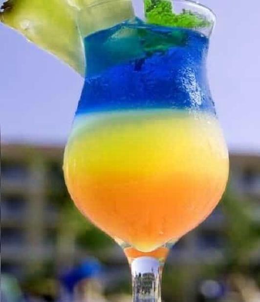 Sok jabłkowy w drinkach