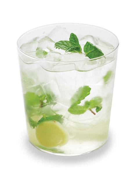 Przepisy na orzeźwiające drinki