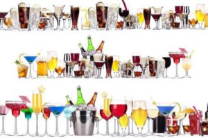 Dietetyczne drinki do zrobienia w domu – lekkie przepisy bez zbędnych kalorii